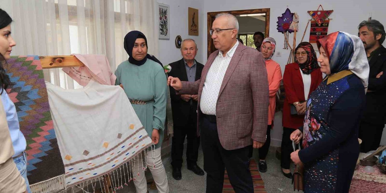 Başkan Arslan, Çameli’nin güçlü kadınlarını yalnız bırakmadı