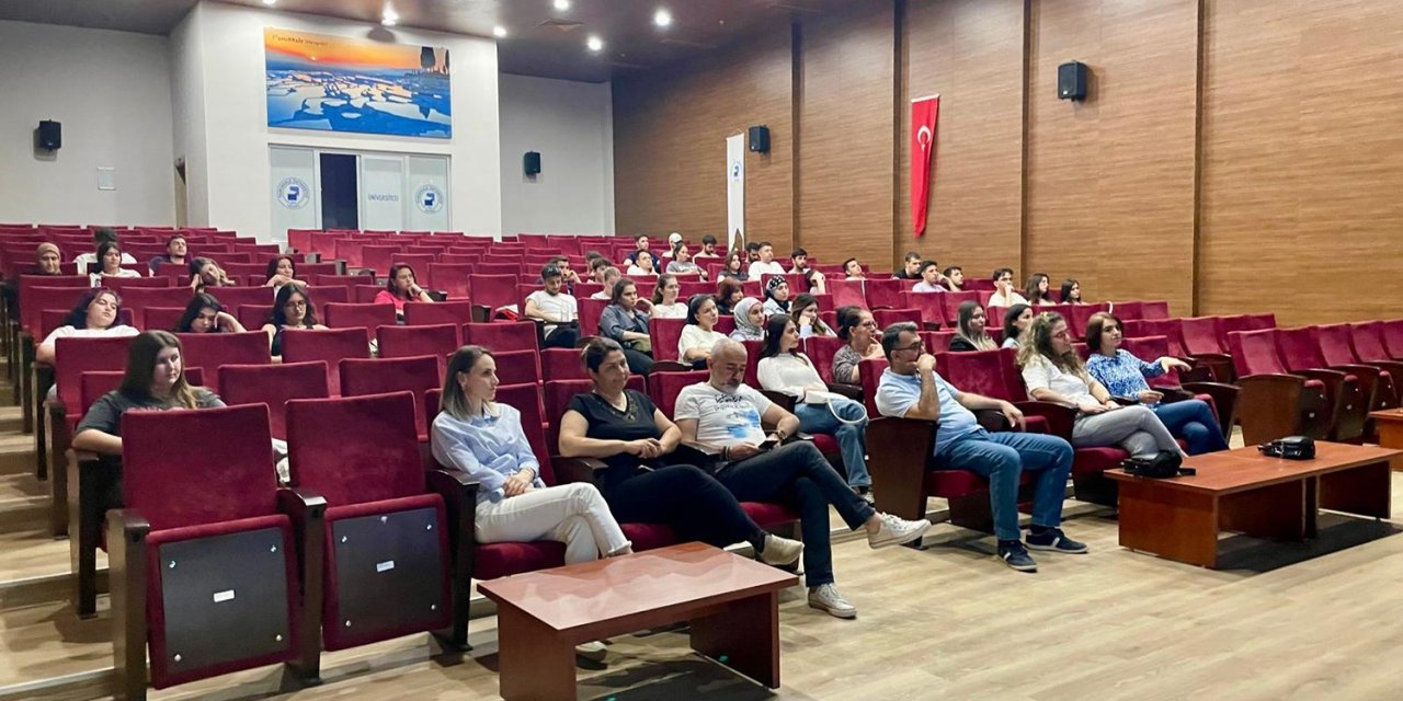 PAÜ Dış Ticaret Bölümü kariyer sohbetlerinin 4’üncüsü düzenlendi