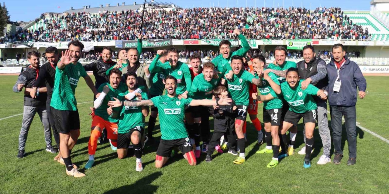 Muğlaspor şampiyonluğa hazırlanıyor