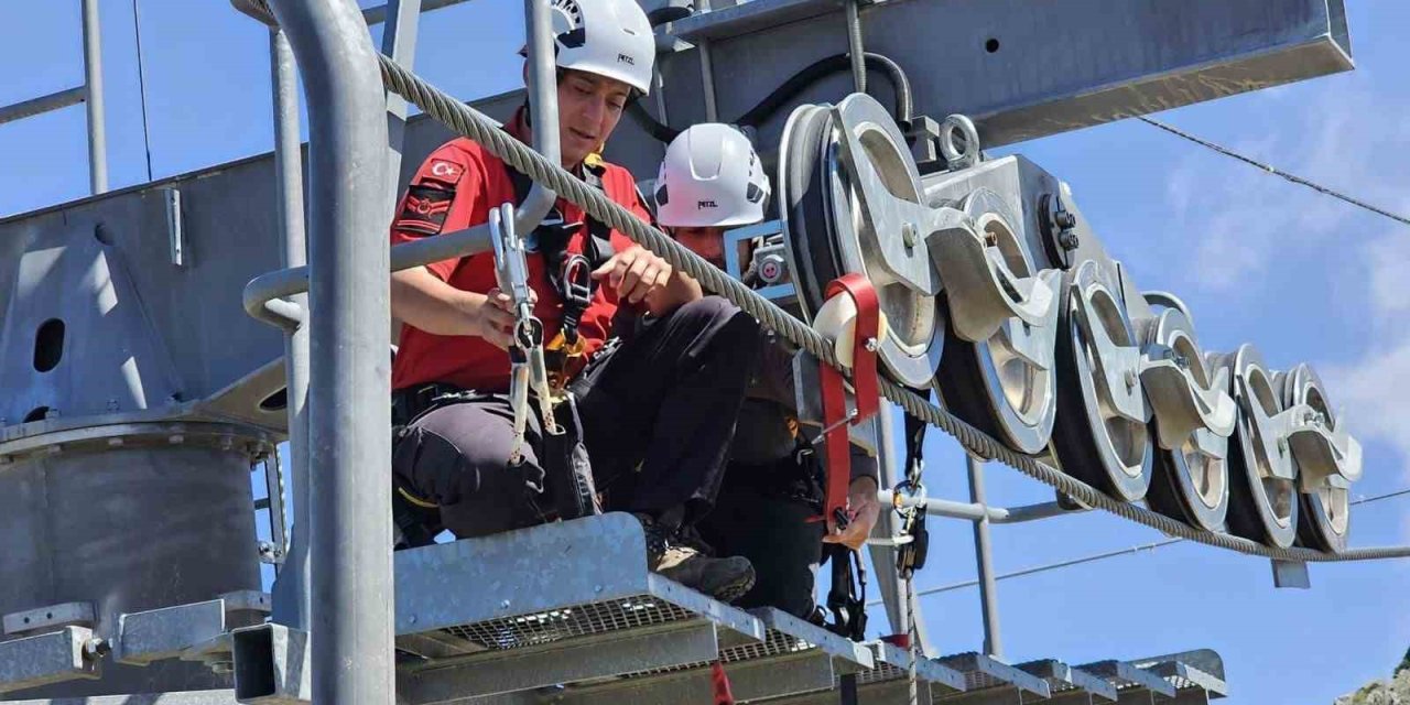 Fethiye Babadağ’da teleferik tatbikatı