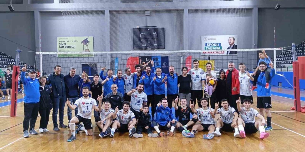 Sağlıkspor 2. Lig’e yükseldi