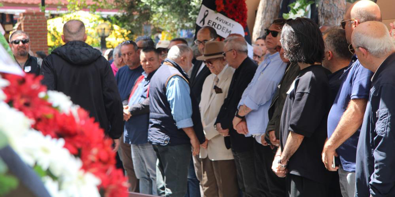 İş adamı Rahmi Koç, Kuşadalı duayen turizmciyi son yolculuğunda yalnız bırakmadı