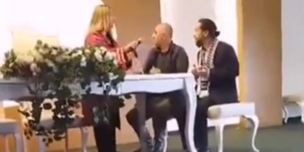 Nikah memurunun tahammül edemediği dua müzikle kesildi