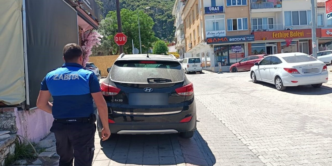 Fethiye’de zabıta ekiplerinden trafik denetimi