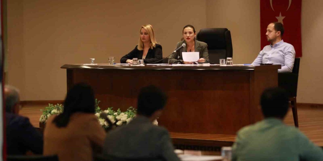 Başkan Sengel: "Belediye emekçilerini hiçbir zaman siyasete malzeme etmedik"
