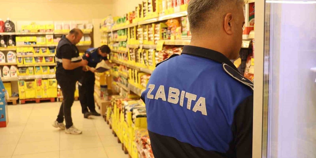 Koçarlı Belediyesi zabıta ekipleri market denetimi gerçekleştirdi