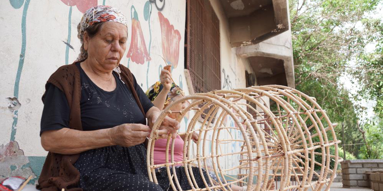 Aydın’daki mahalle sanat okulu gibi çalışıyor
