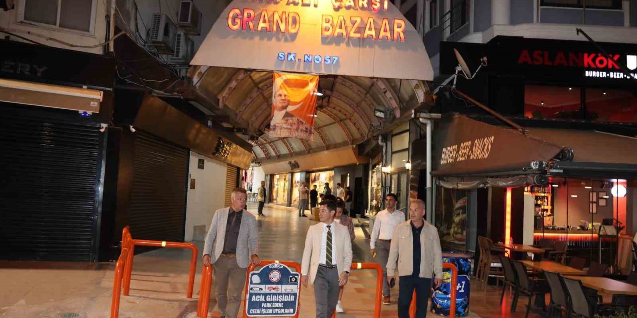 Başkan Ünlü’den gece denetimi