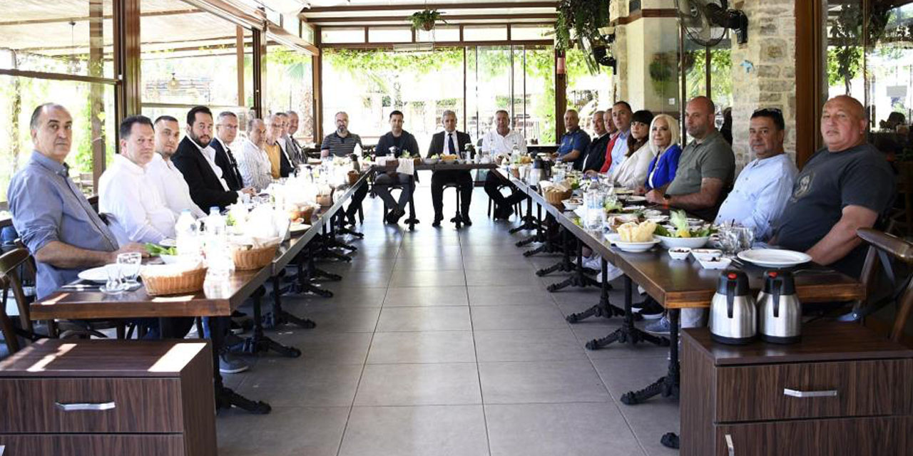 Kuşadası’nda İlçe Danışma Kurulu, ’gürültü kirliliği’ gündemiyle toplandı