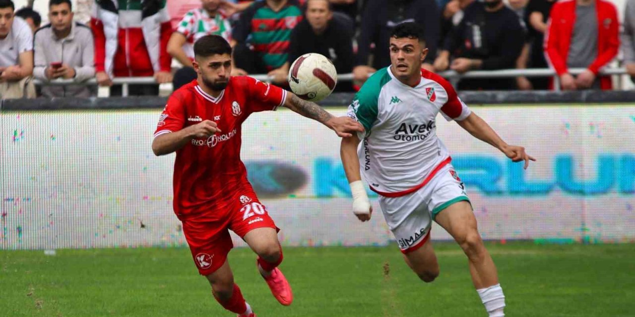 Karşıyaka’nın 2003 doğumlu sol beki kulüplerin radarında