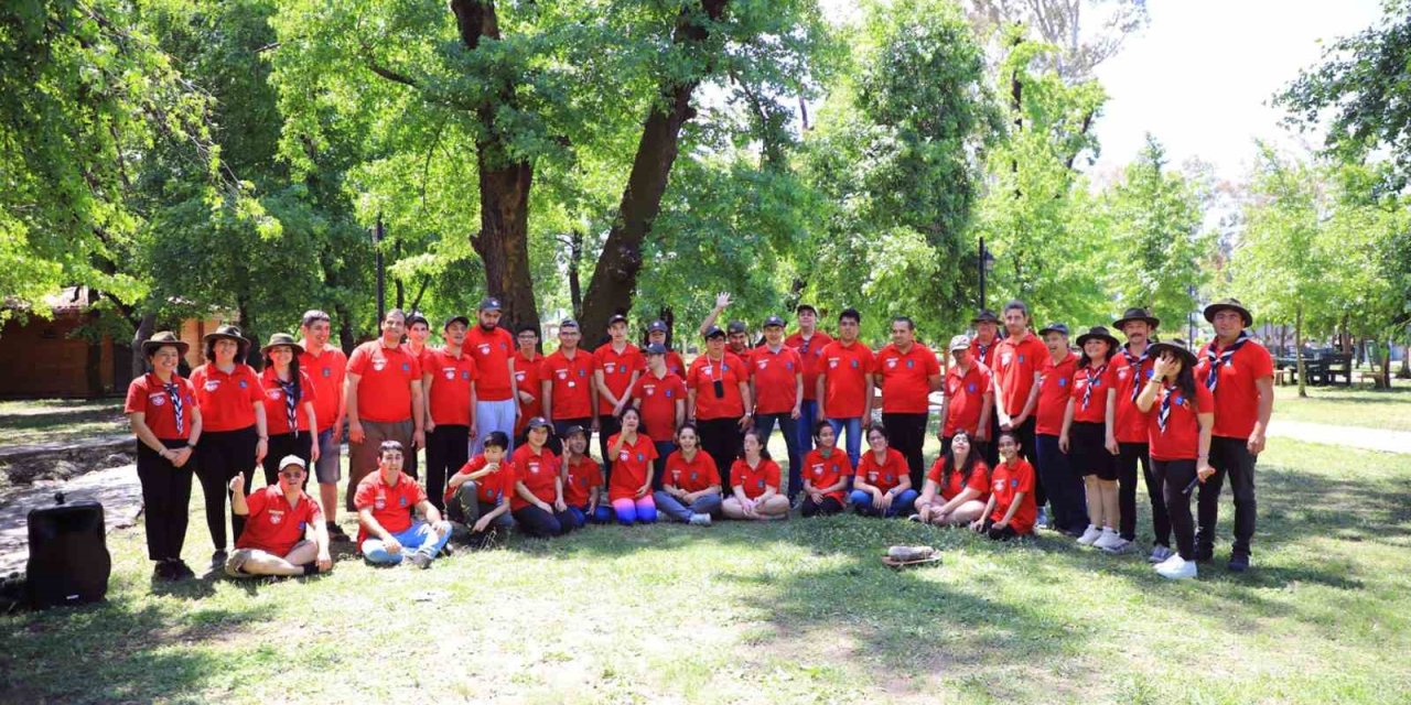 Engelsiz İzciler bağımsız yaşamayı öğreniyor