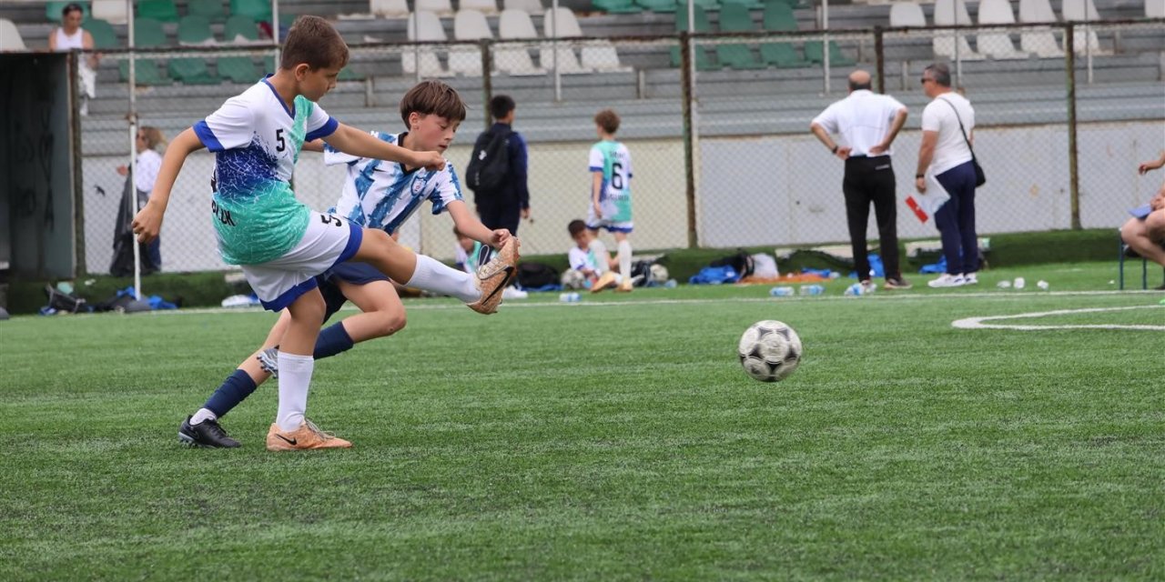 Minik futbolcular Aydın’da mücadele edecek