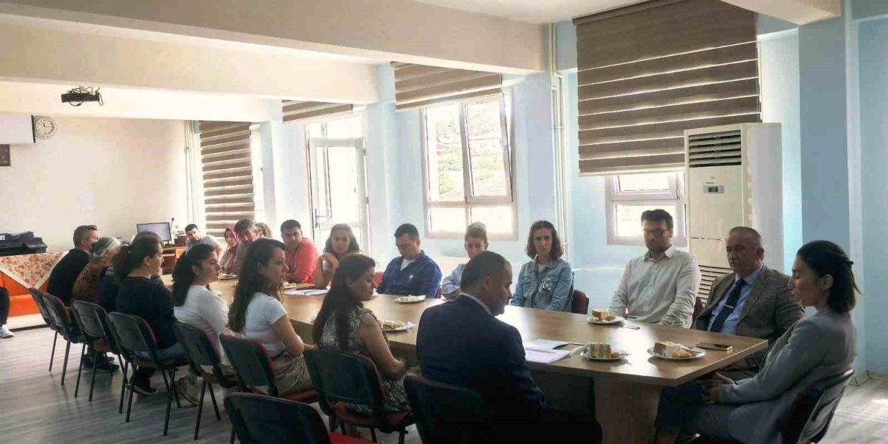 Seydikemer’de “Öğretmenler Odası Buluşmaları” gerçekleştirildi