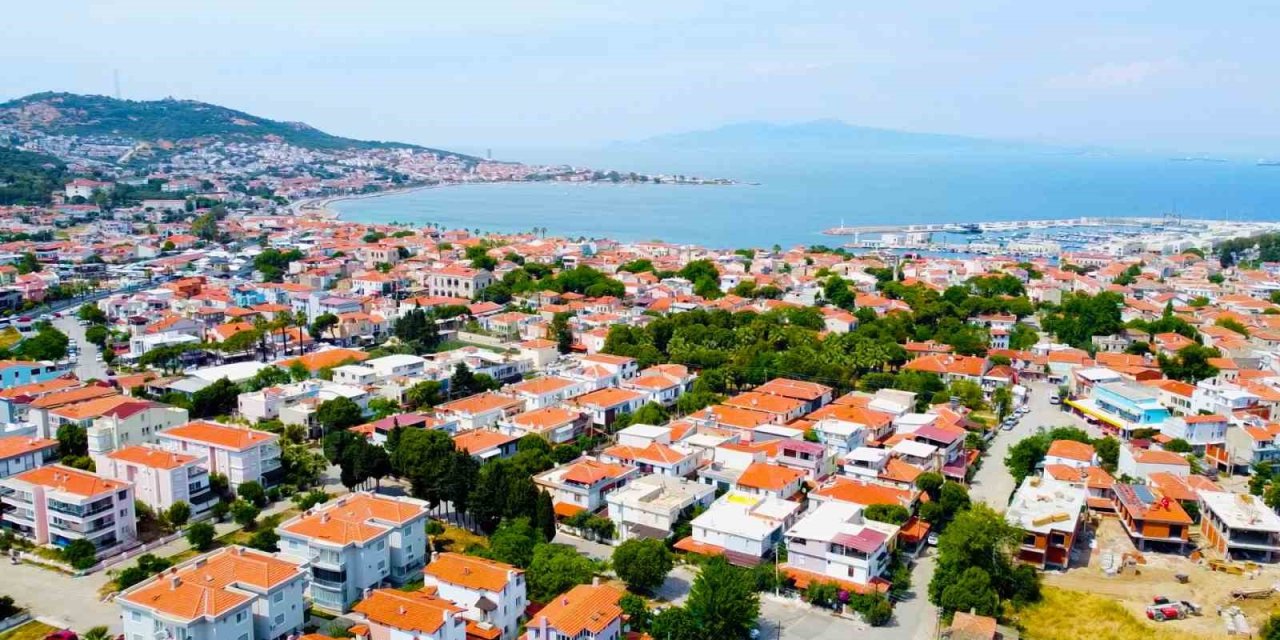 Foça’da sezonluk ev kiraları yüzde 80 arttı