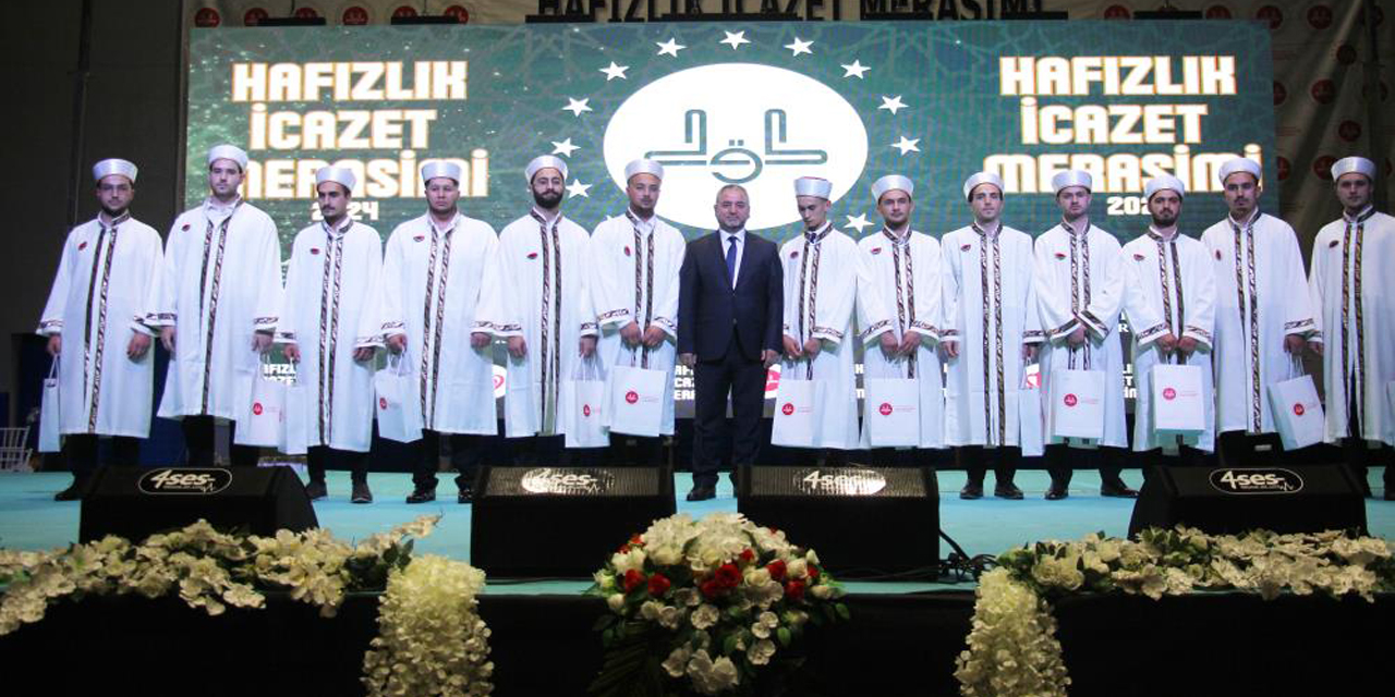 Aydın’da 133 hafız için ’hafızlık icazet merasimi’ düzenlendi