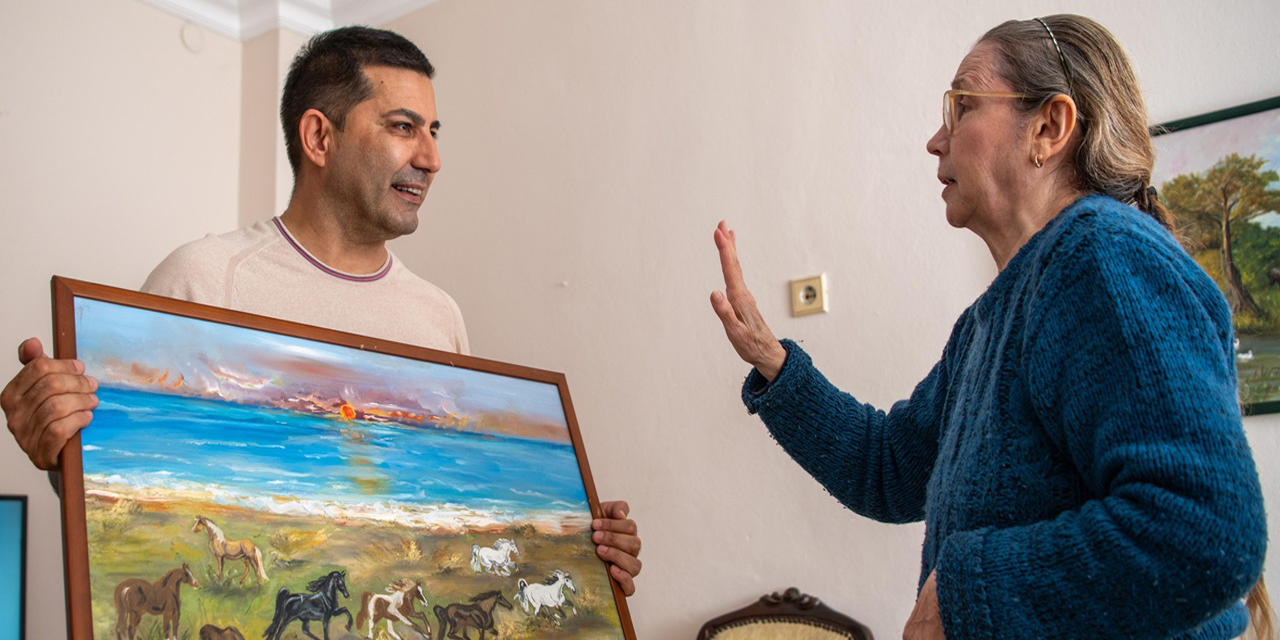 Başkan Günel’den annelere anlamlı ziyaret