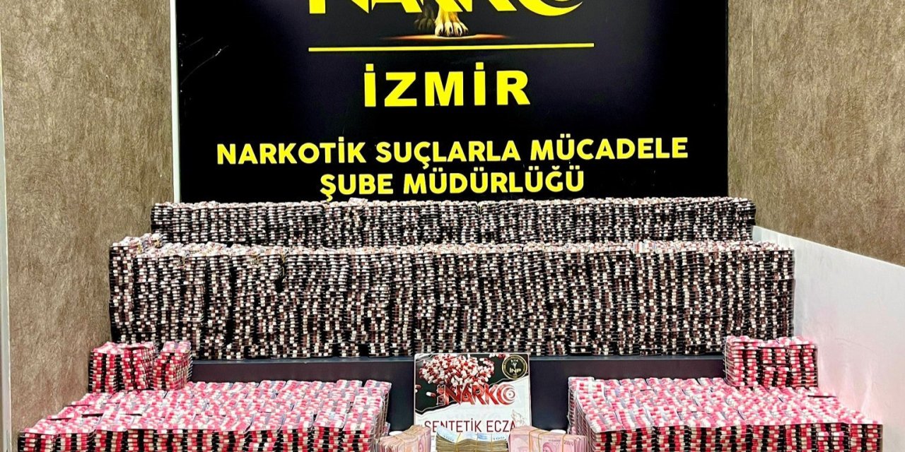 İzmir’de 75 bine yakın sentetik uyuşturucu hap ele geçirildi