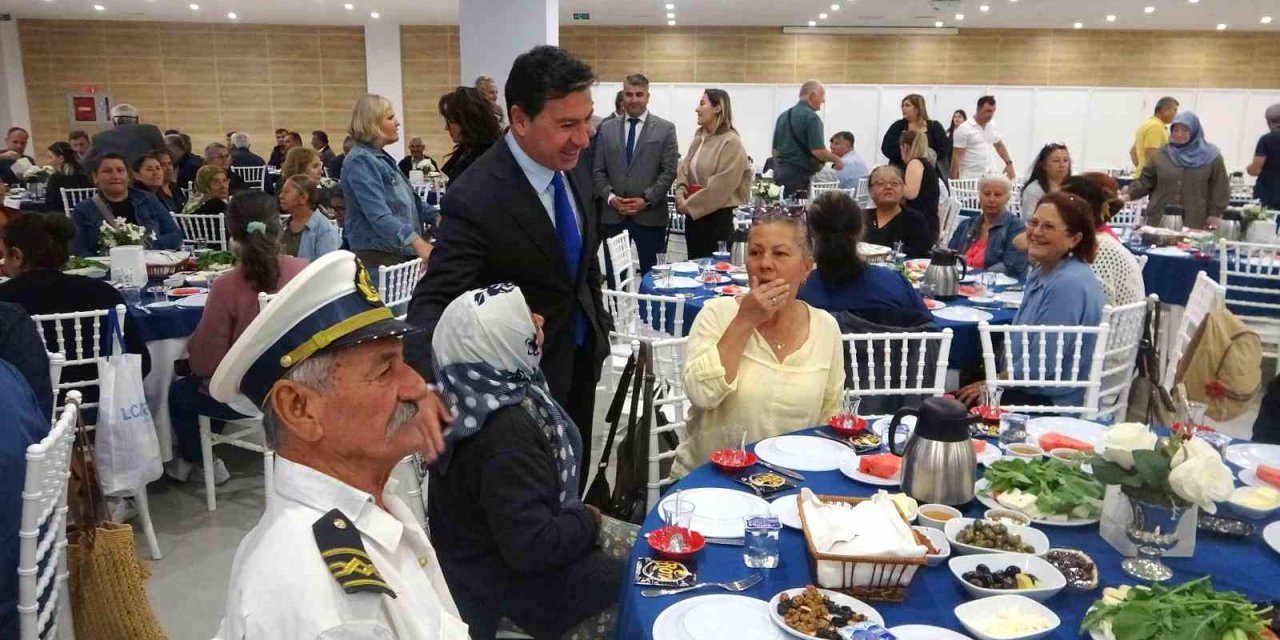 Başkan Aras çiftçilerle kahvaltıda buluştu