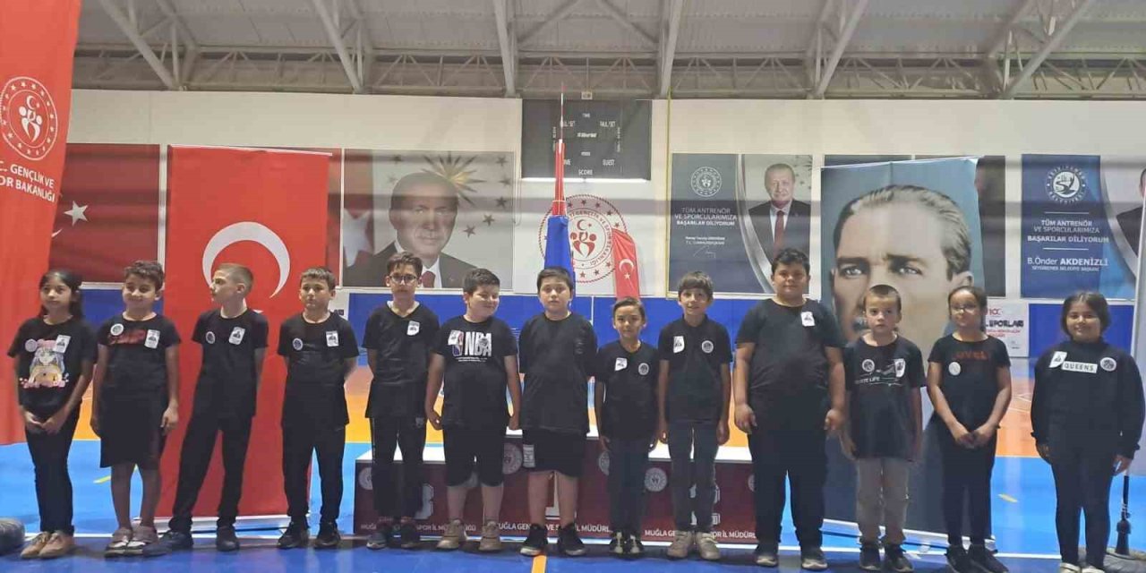 Satranç turnuvasında eğitimde şiddete dikkat çektiler