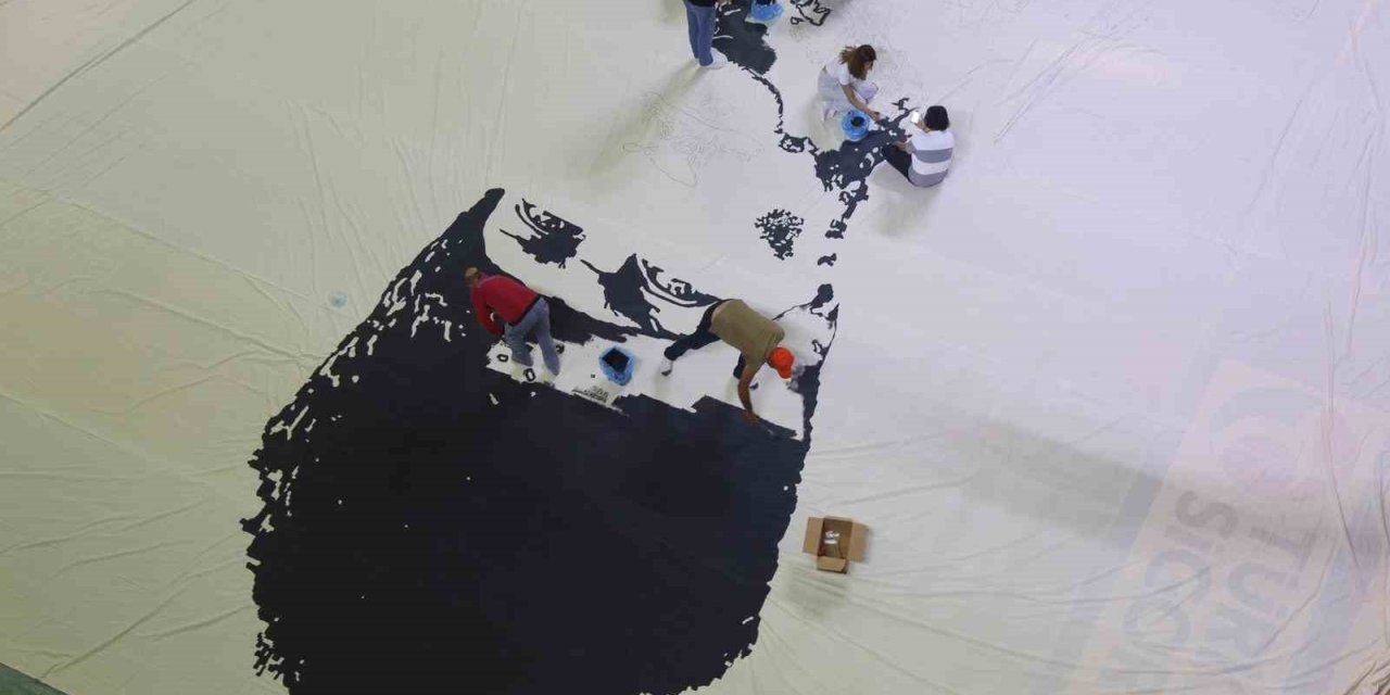 Gönüllü gençlerden dev karografi çalışması