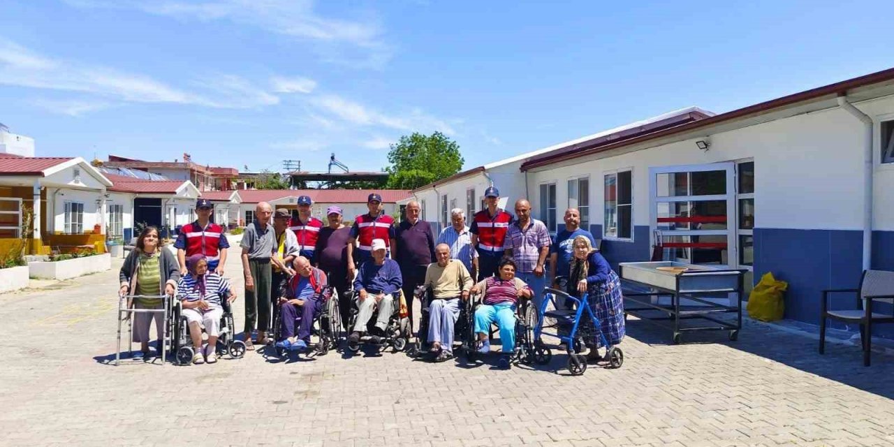 Jandarmadan özel bireylere özel ilgi