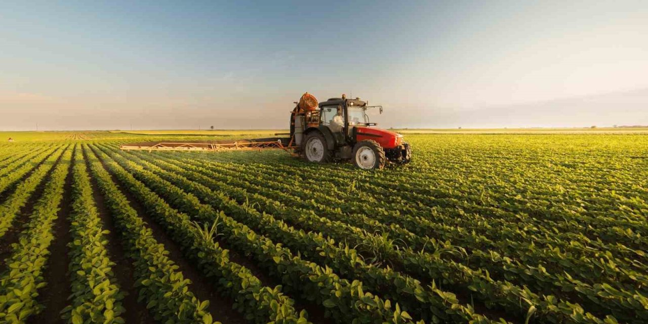 Aydem Perakende ve Gediz Perakende’den çiftçilere destek