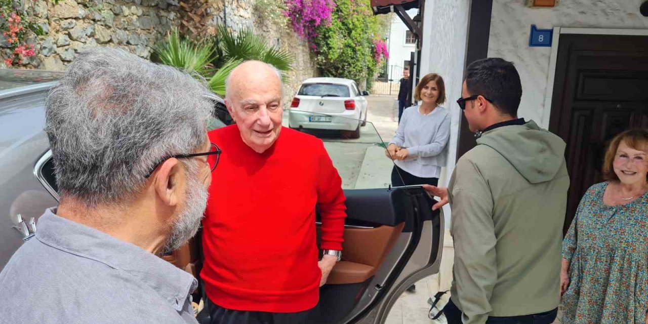 Çetin Doğan, Bodrum’daki evine geldi