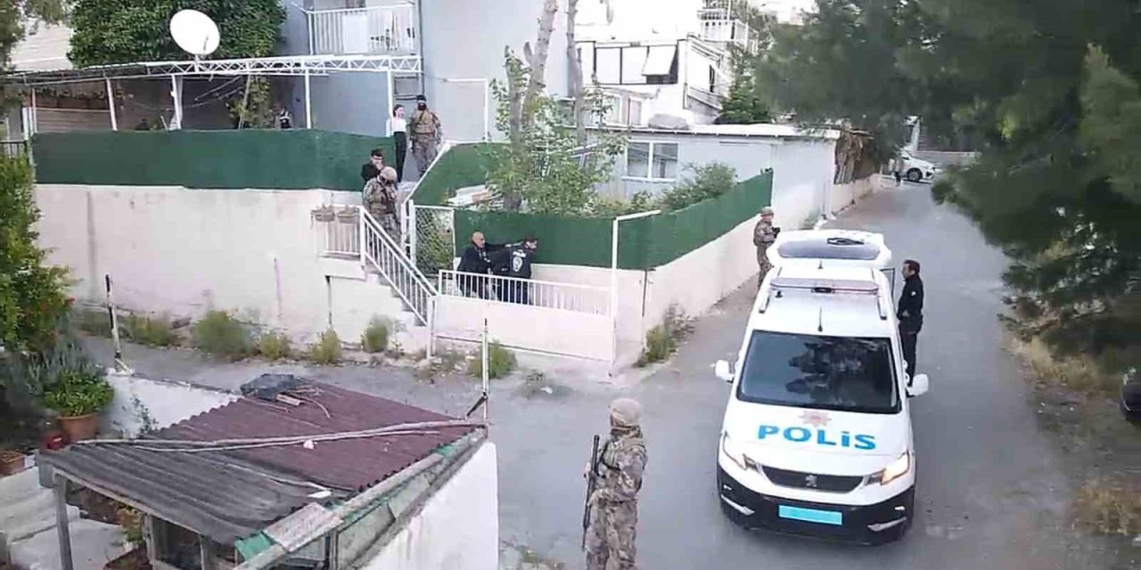 İzmir merkezli yasa dışı bahis operasyonunda 10 tutuklama