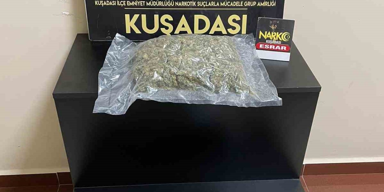 Kuşadası’nda uyuşturucu alışverişine suçüstü
