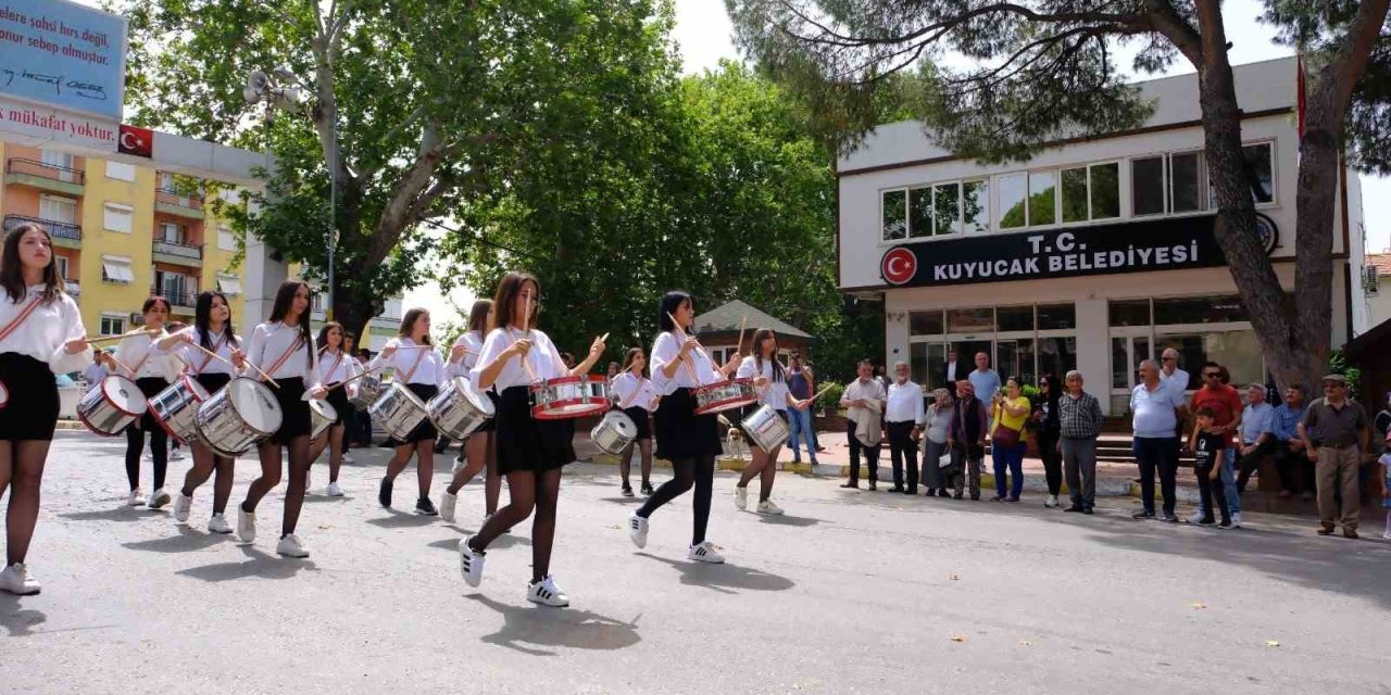 Kuyucak’ta 19 Mayıs coşkuyla kutlanmaya başladı