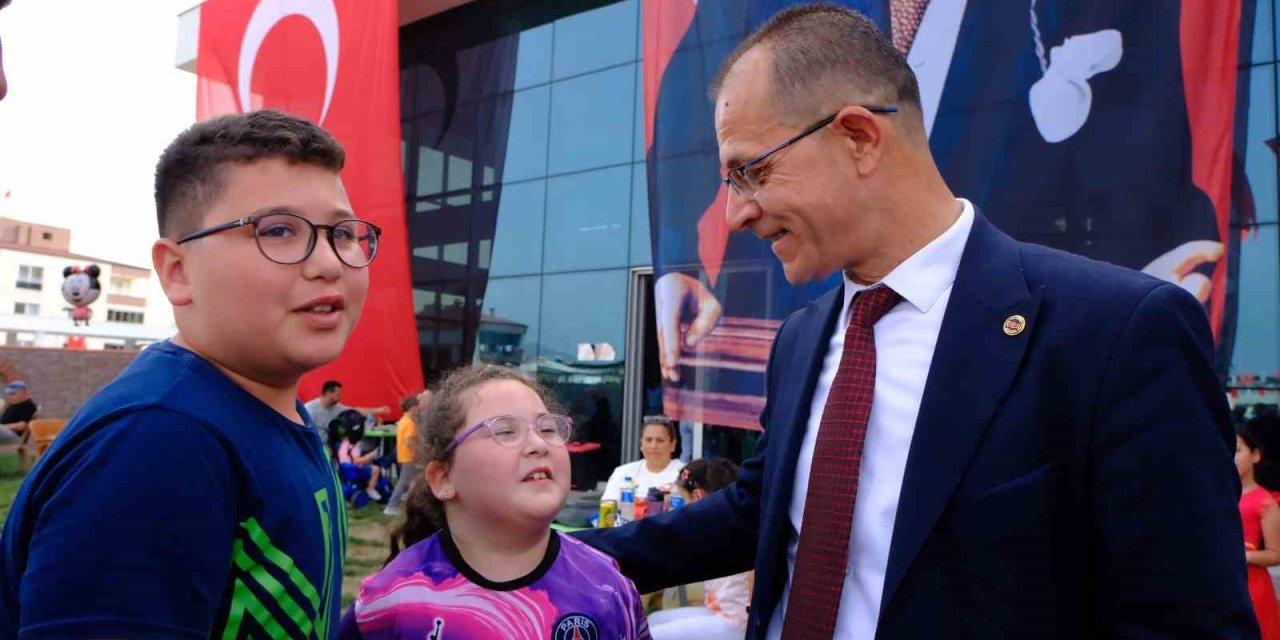 Kuyucak’ta geleceğin gençleri unutulmadı