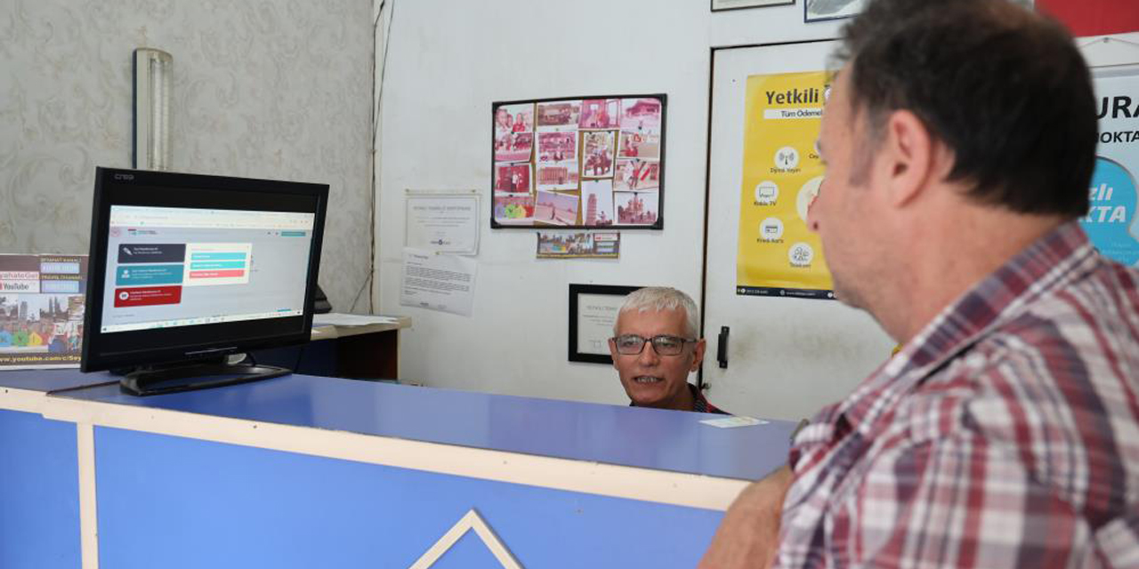 Hastaneden randevu alamayanlar, fatura ödeme merkezine koşuyor