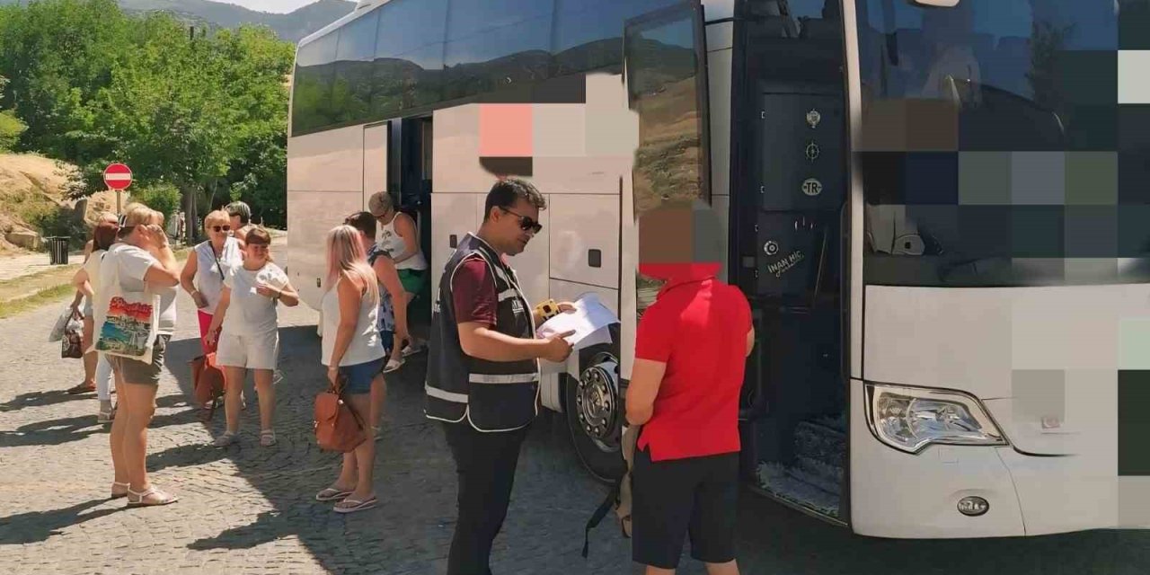 Denizli’de sahte rehber ve acentelere geçit verilmiyor
