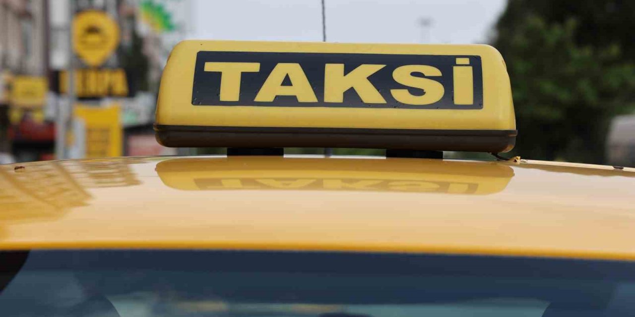 İzmir’de taksi ücretlerine fiyat güncellemesi bekleniyor