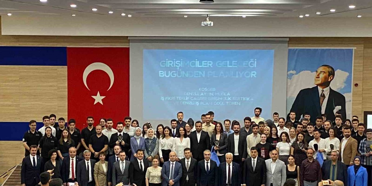 Denizli OSB Teknik Koleji öğrencilerinin iş fikirleri tüm ödülleri topladı