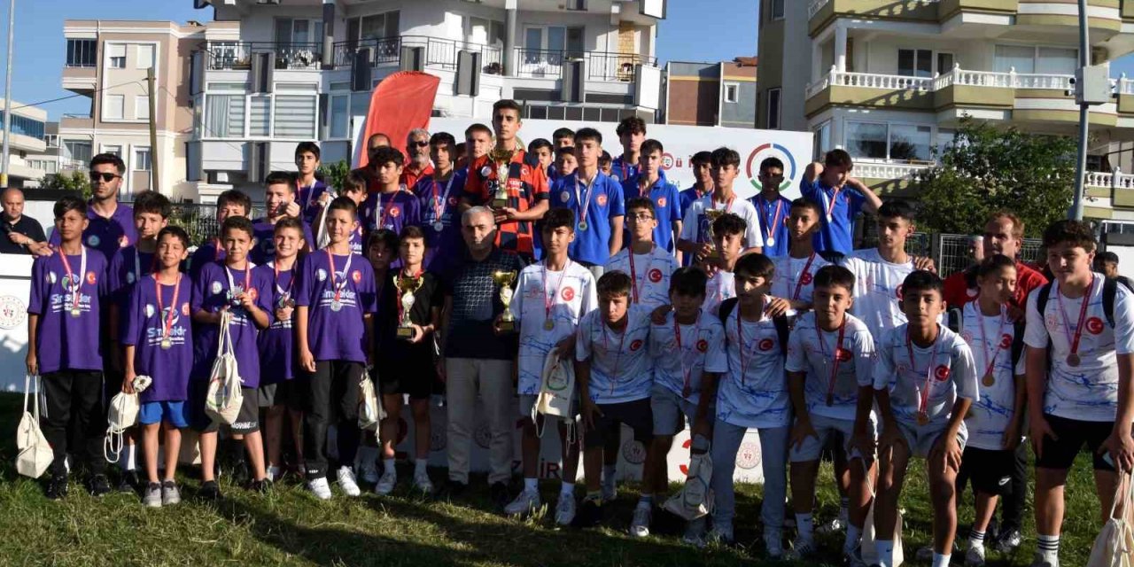 Kuzey Ege Spor Oyunları Aliağa’da sona erdi