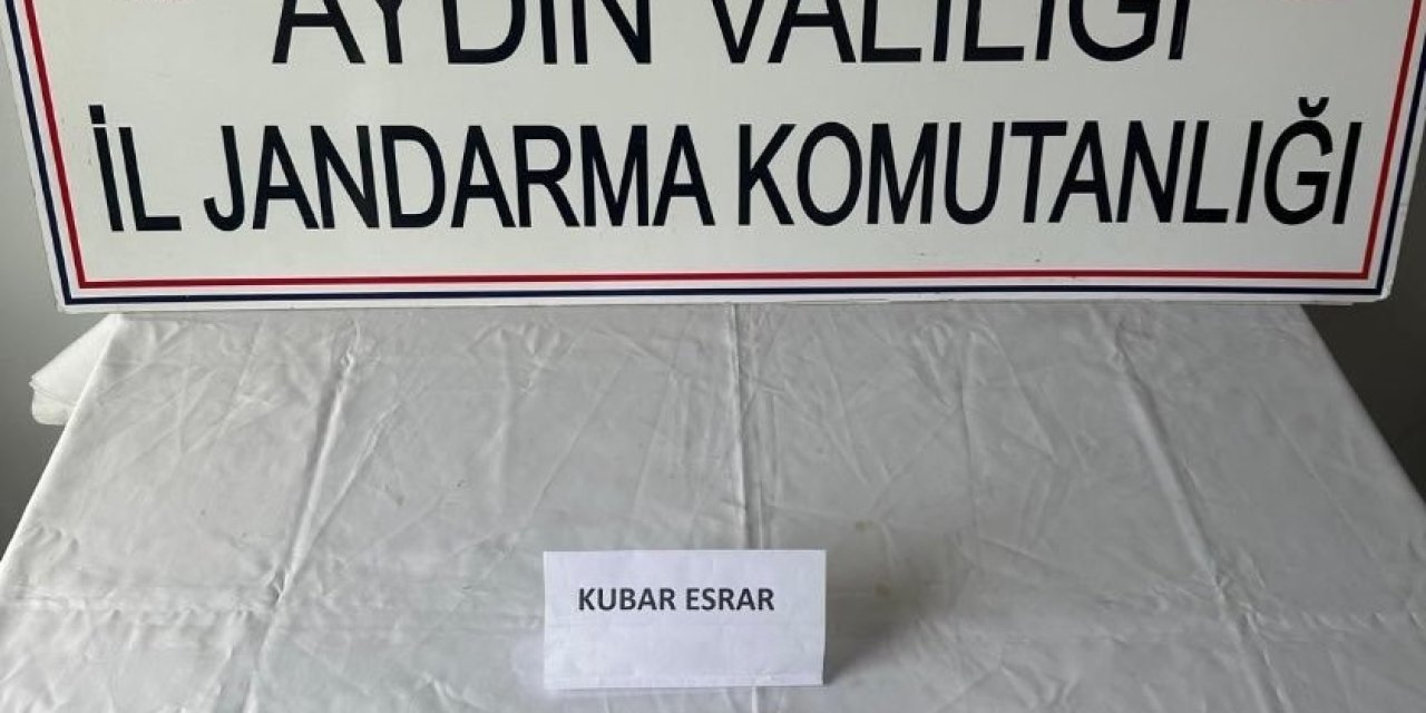 Şüpheli şahısların üzerlerinden uyuşturucu madde ele geçirildi