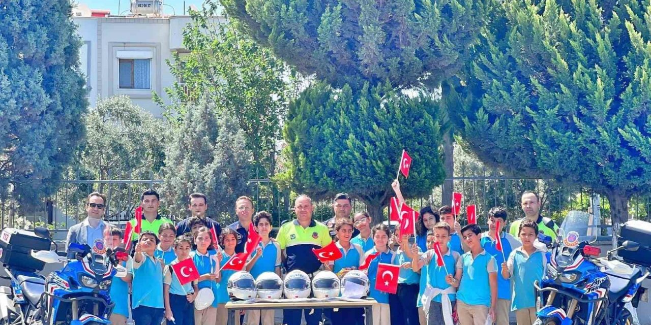 Ortaokul öğrencileri jandarmayı daha yakından tanıdı