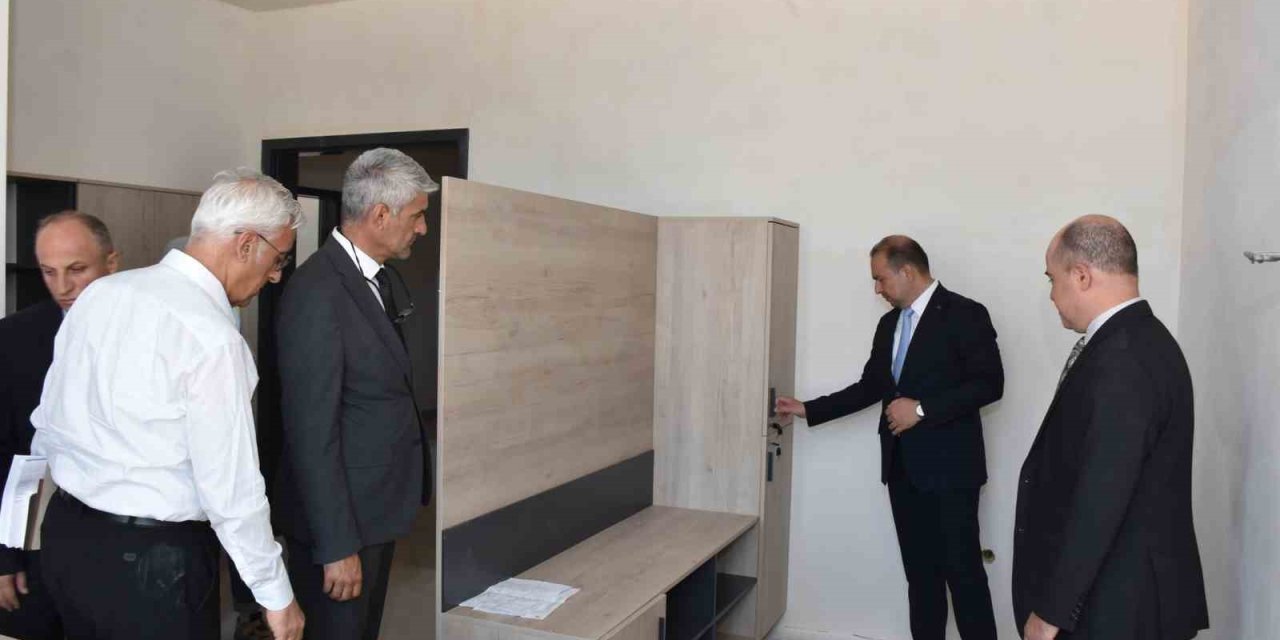 Müdür Şenkul, Şehir Hastanesi’nde inceleme yaptı
