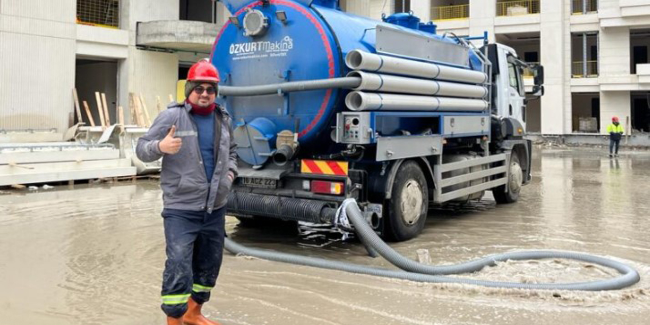 Profesyonel vidanjör hizmeti için Teber Vidanjör