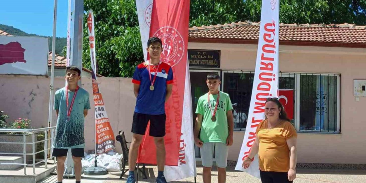 Küçük sporculardan büyük başarı