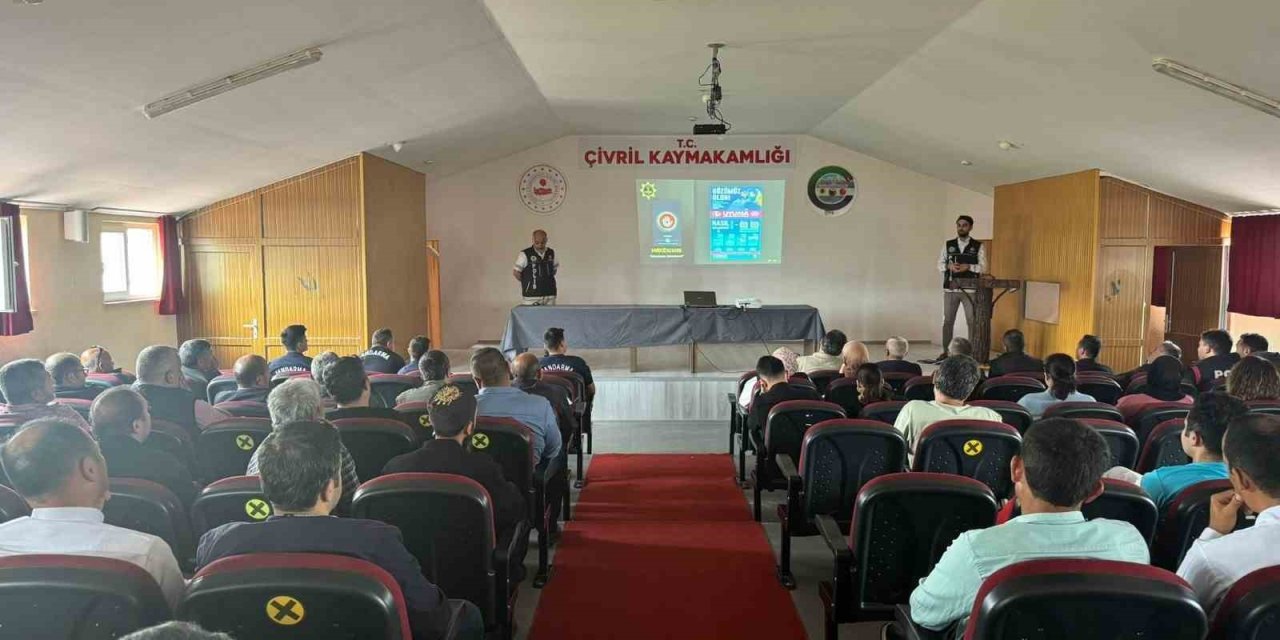 Çivril’de narko mücadele ve eğitimleri devam ediyor