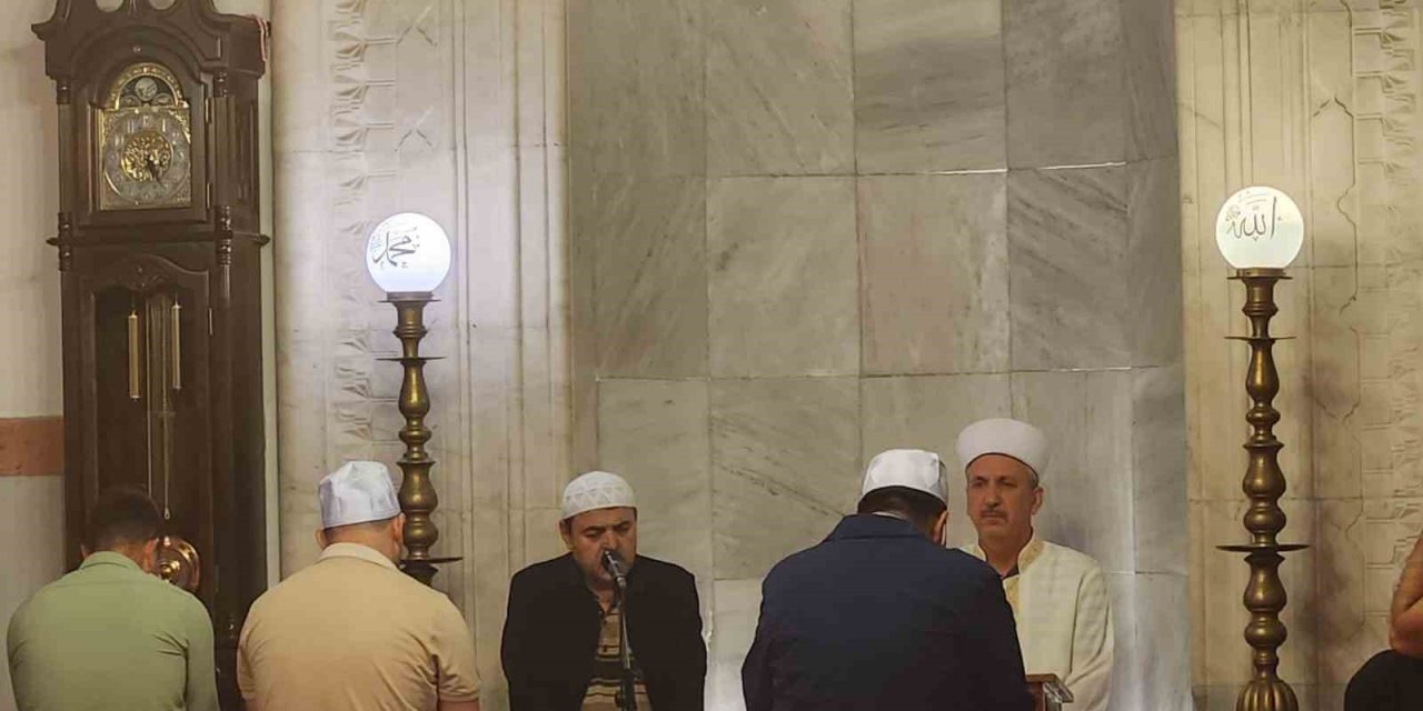 Aydın’da eller semaya Filistin için açıldı