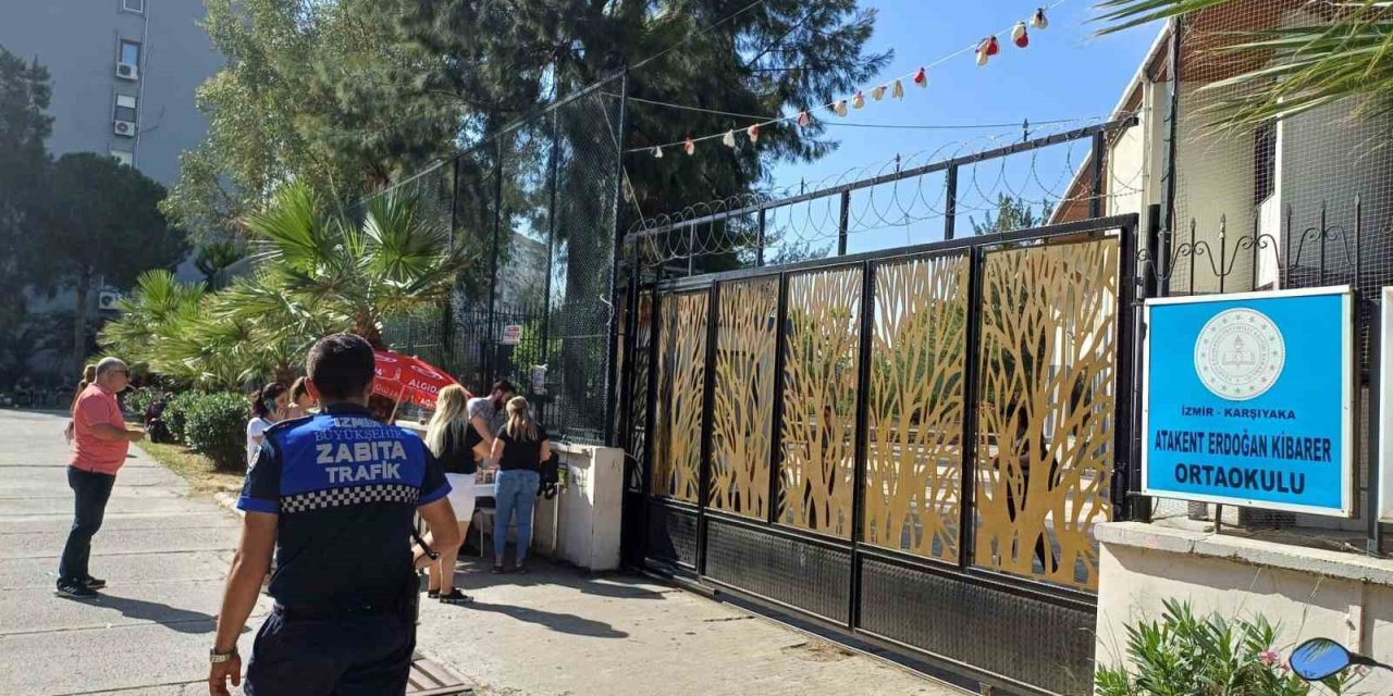 İzmir Büyükşehir Belediyesi’nden öğrencilere LGS desteği