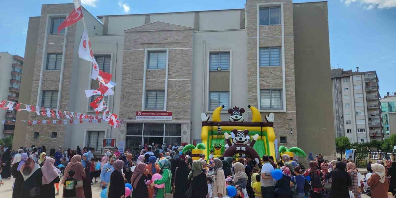 Aydınlı minikler 100. Yıl Şenliği’nde buluştu