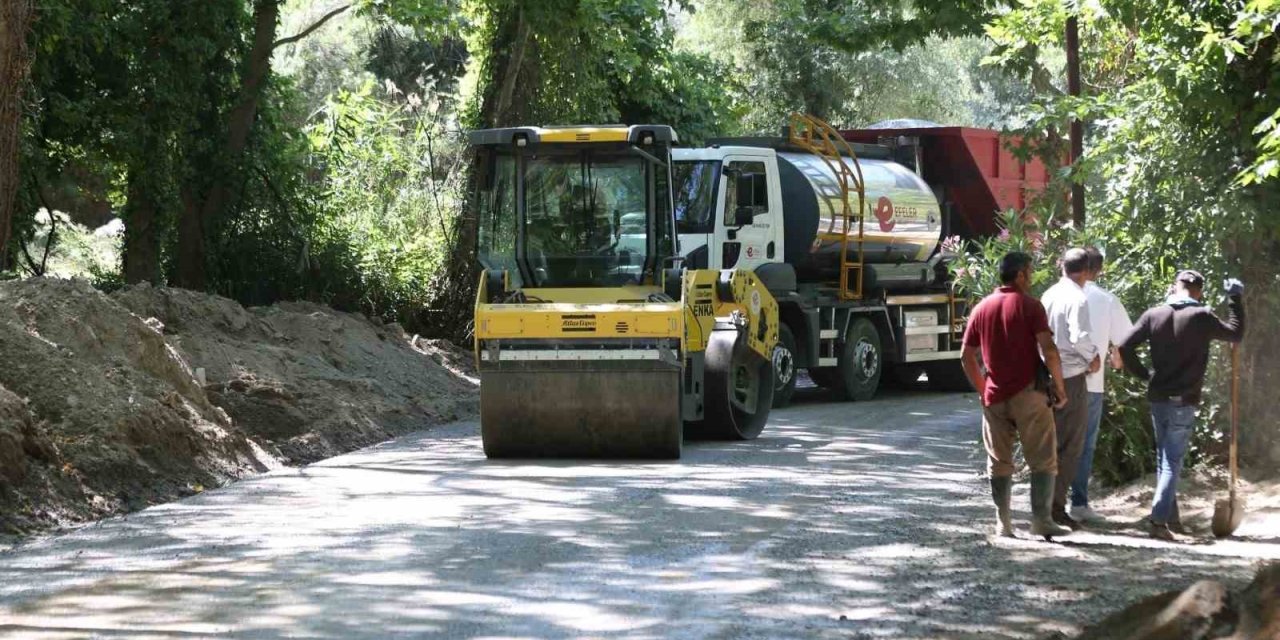 Efeler’in ulaşım ağı yenileniyor
