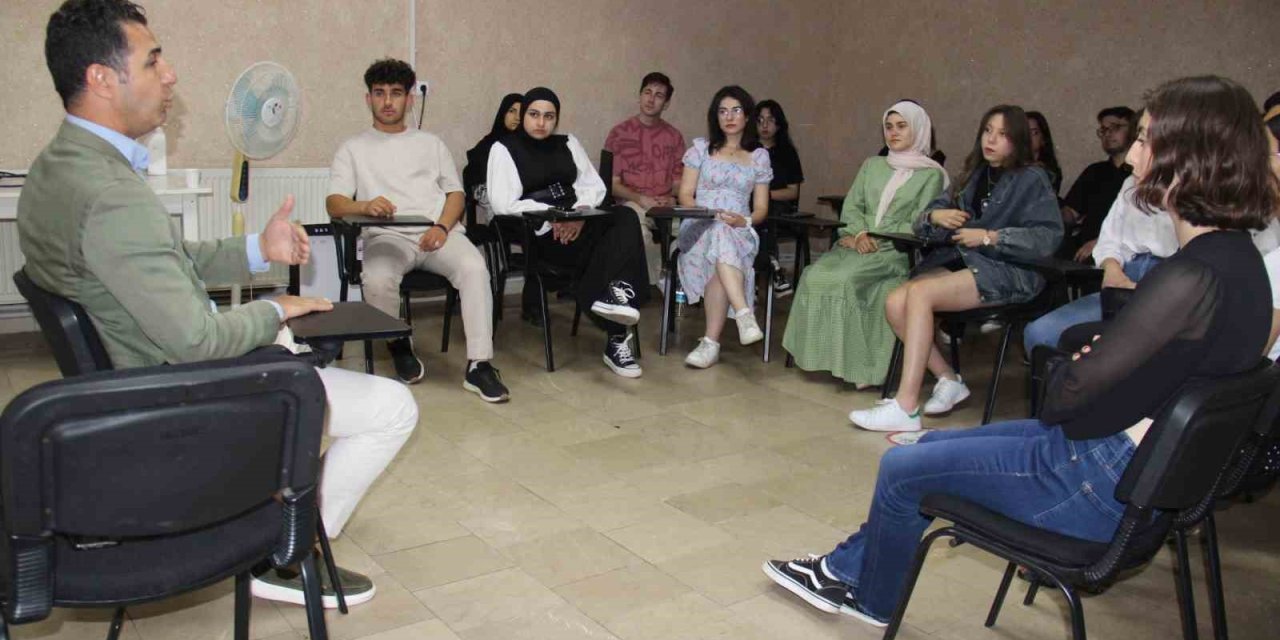 Muğla’da "Yüzyılın Gençleri" gelişim ve liderlik programı tamamlandı