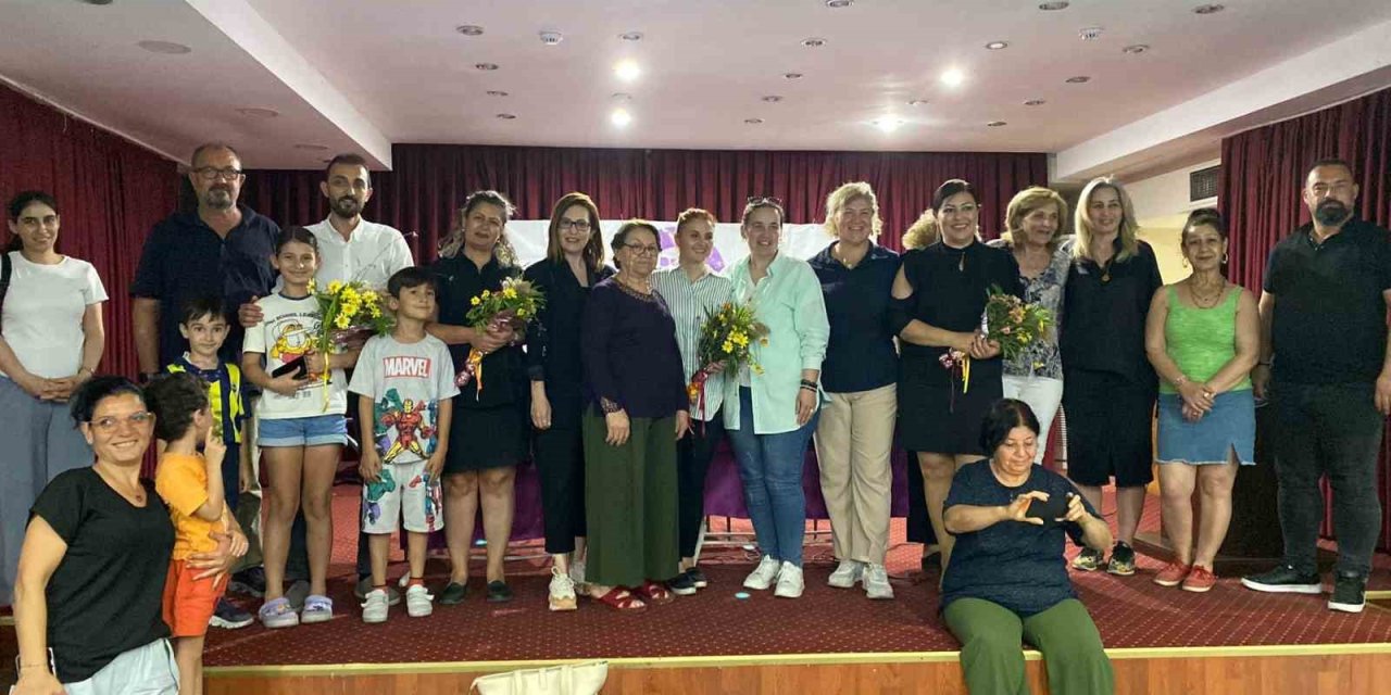 Söke’de ’Aile, Çocuk, İletişim ve Medya Bağımlılığı’ konulu söyleşi gerçekleştirildi