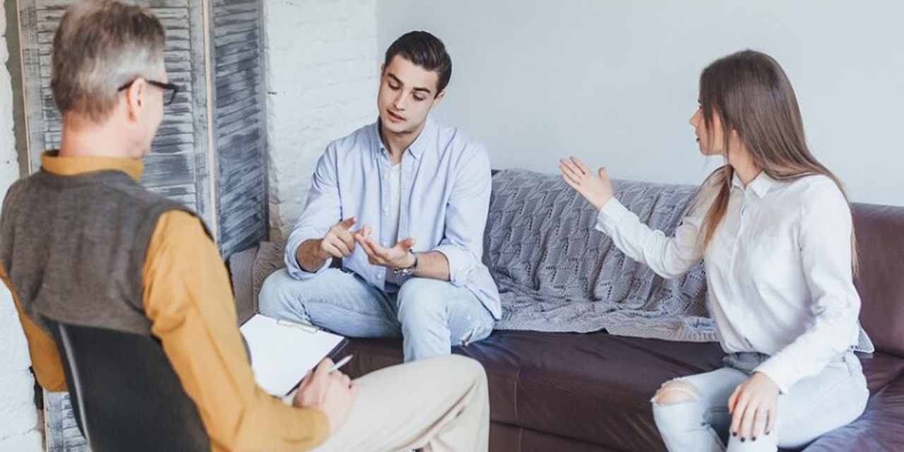 Çiftler için sağlıklı iletişim yolları ve Terapi Koltuğu’nun etkileri