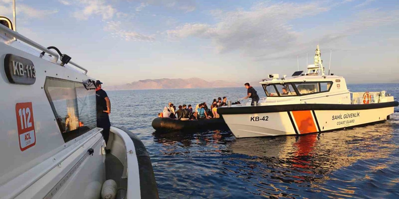 Datça açıklarında 31 düzensiz göçmen kurtarıldı